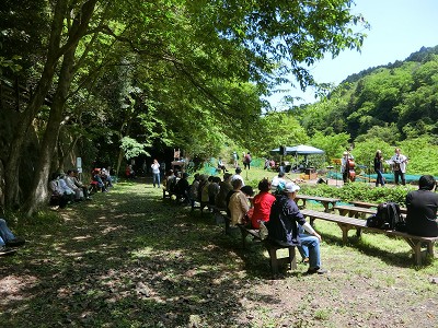 レンガ広場全景