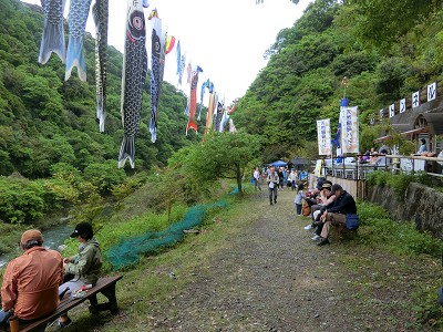 マルシェ到着