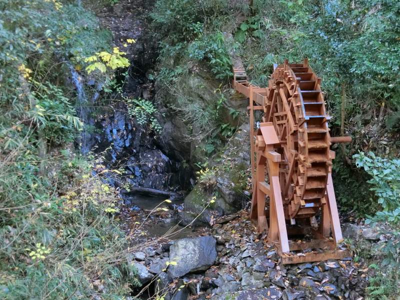 水車工事完成　全景